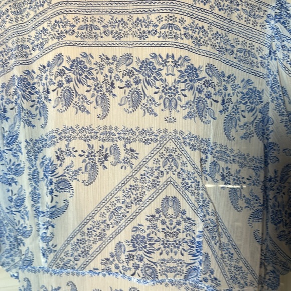 EUC Calvin Klein Sheer Blue & White Print Tie Front Coverup - Picture 10 of 10